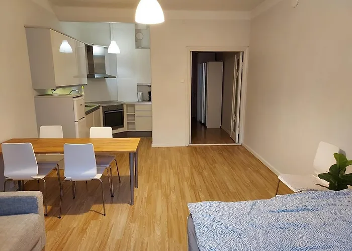 Spacious By The Sea 41 M2 * 赫尔辛基