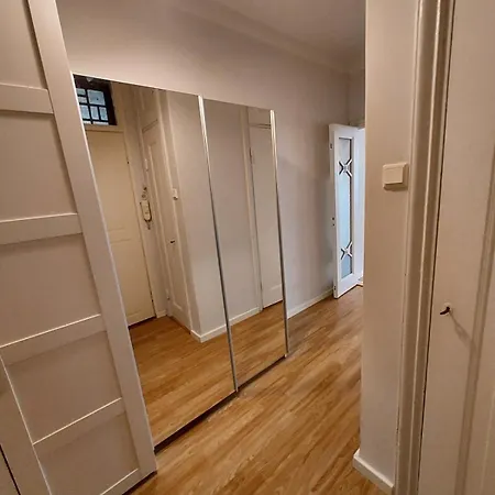 Apartman Spacious By The Sea 41 M2